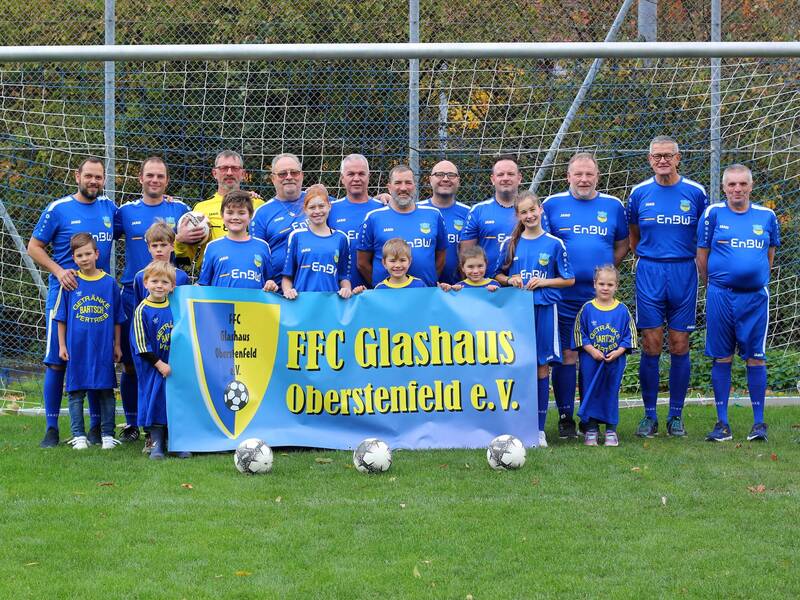 FFC Glashaus Hobbymannschaft mit Kindern